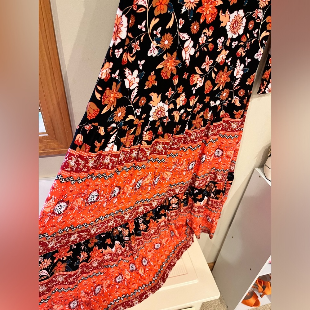 Multi pattern dress - Picture 2 of 4